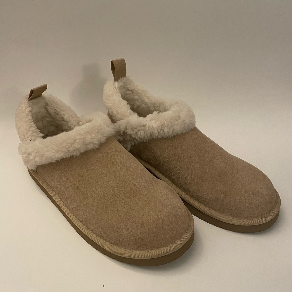 Ugg Koolaburra Tan Suede Slippers with Plush Lining